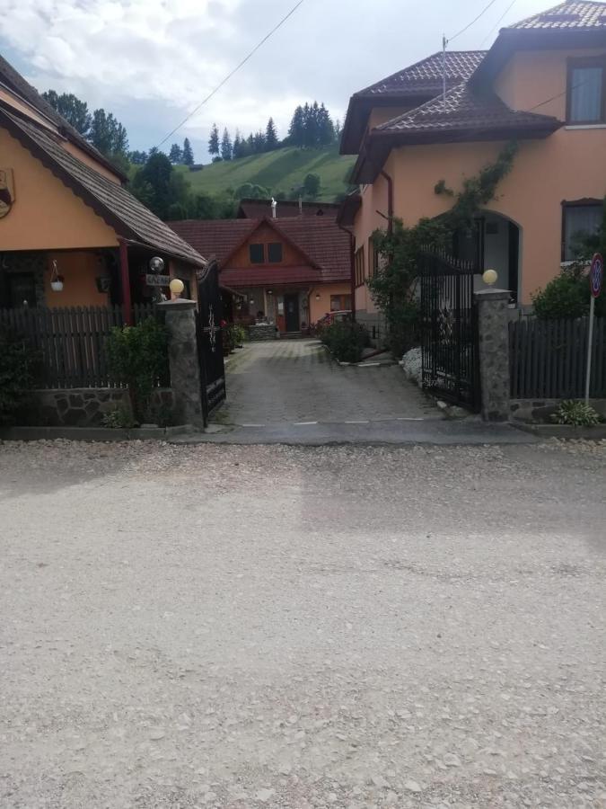 Vila Ovi Hotel Bran  Eksteriør billede